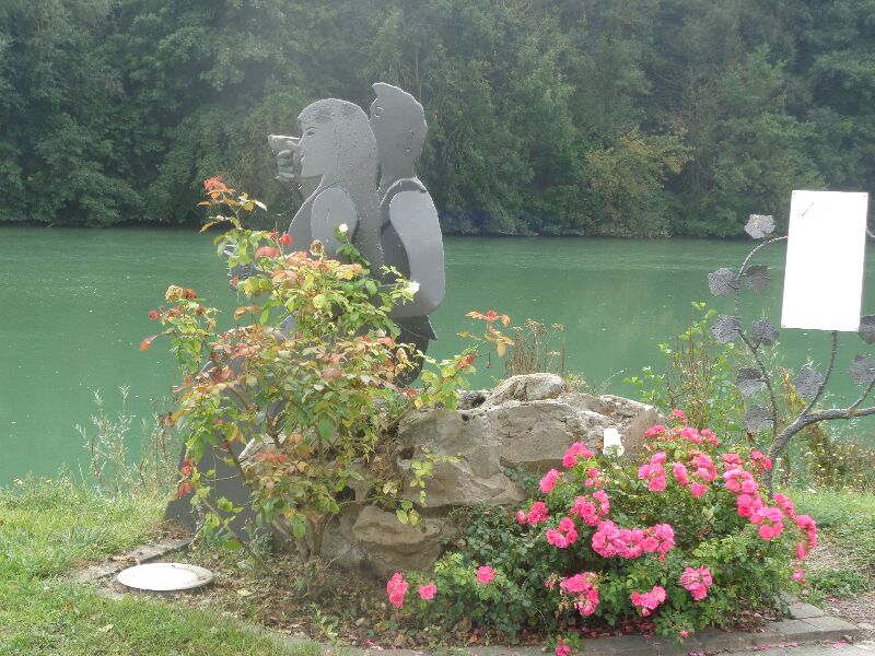 Sculptures mtalques sur la vigne