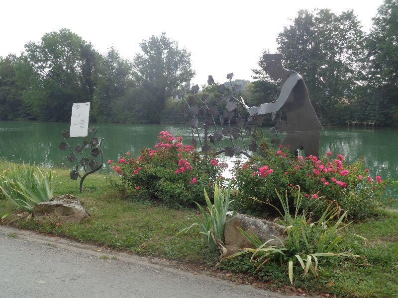 Sculptures mtalques sur la vigne