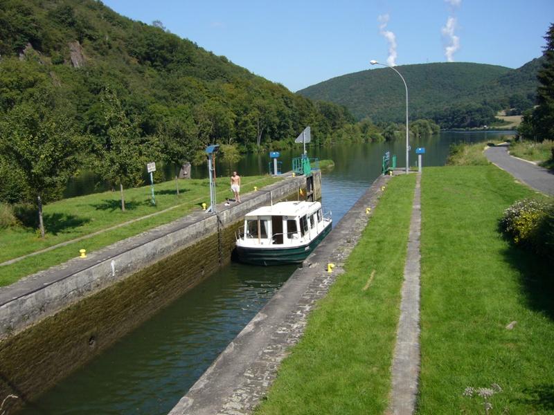 L'cluse de Mouyon sur la Meuse franaise